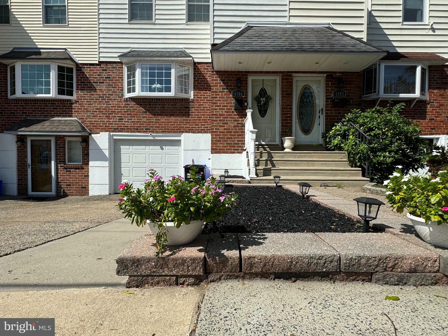 4406 Crosland Road  Philadelphia PA 19154 photo