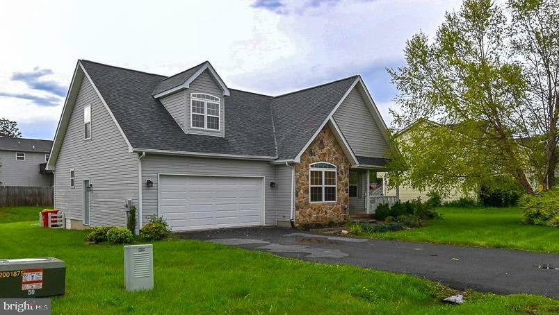 Property Photo: 65 Binns Court WV 25405