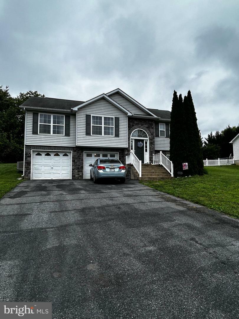 Property Photo: 202 Dinali Drive WV 25403