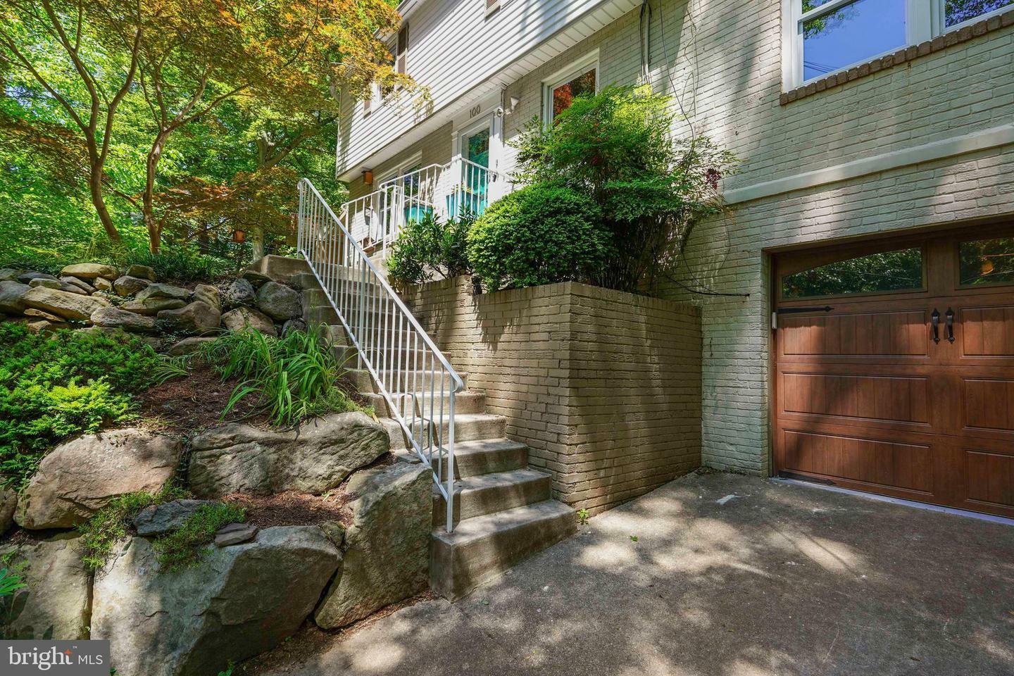 Property Photo: 100 Parkside Road MD 20910
