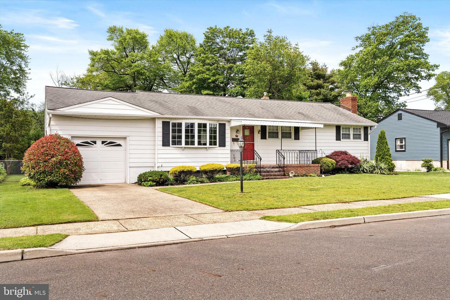 10 Whitman Road  Hamilton NJ 08619 photo