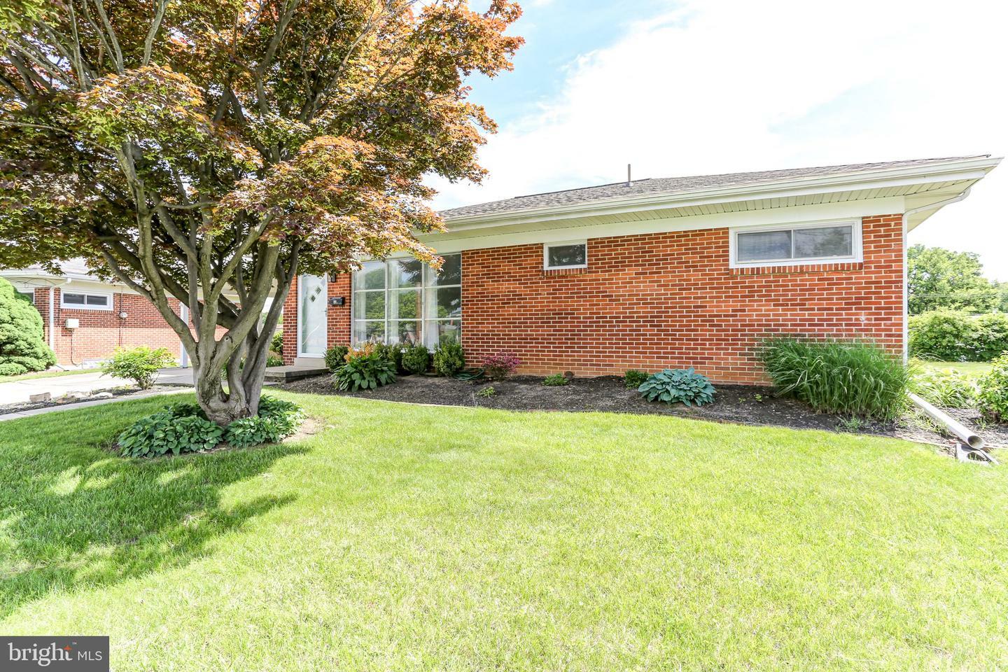 Property Photo:  114 Hampden Avenue  PA 17011 
