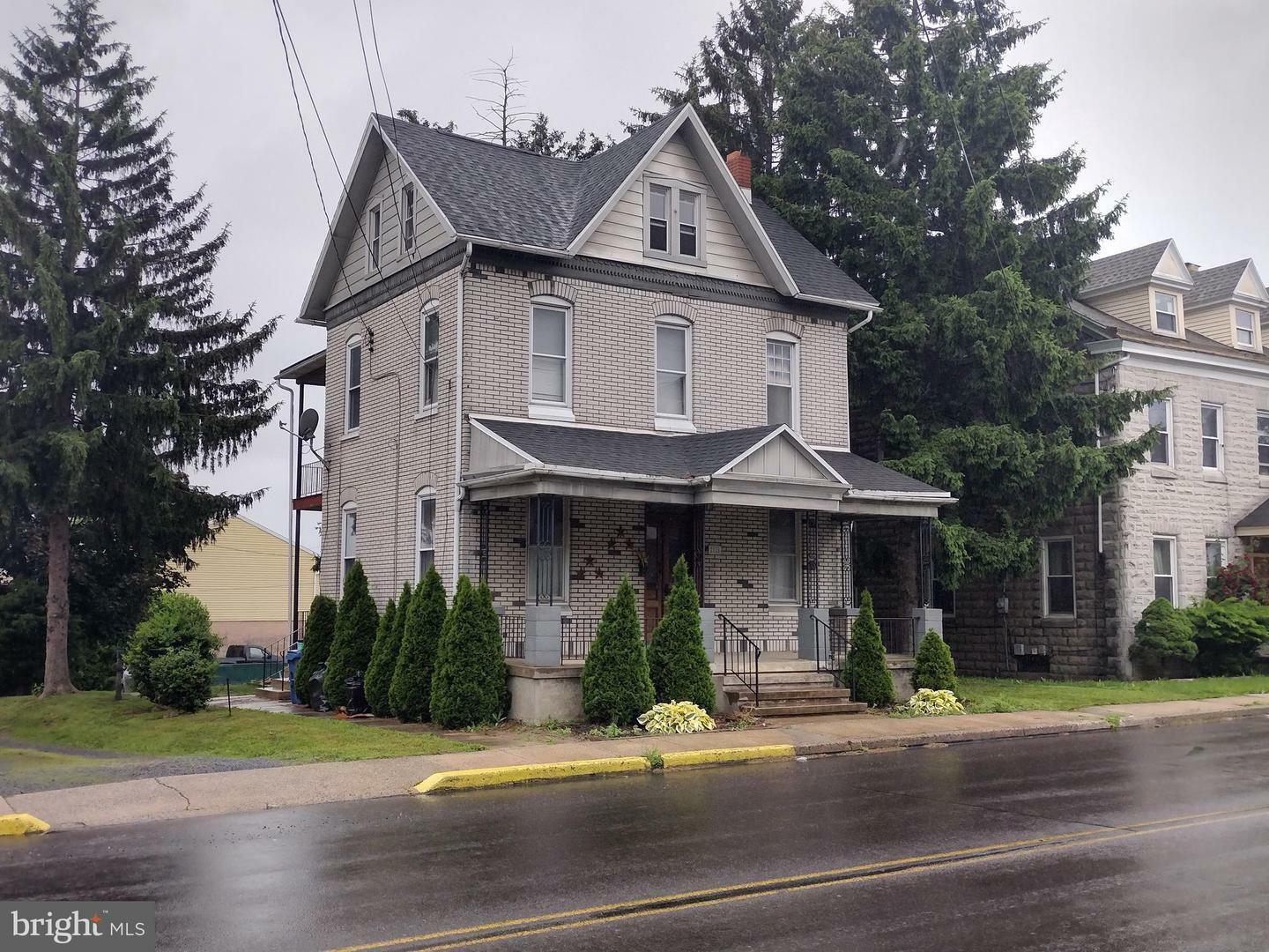 2926 Kutztown Road  Reading PA 19605 photo