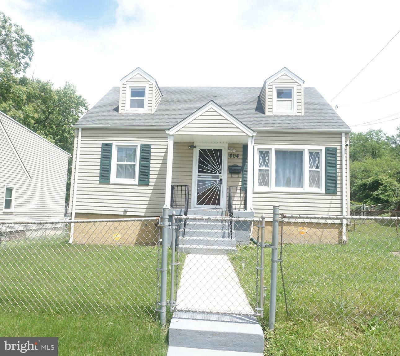 Property Photo: 404 Zelma Avenue MD 20743
