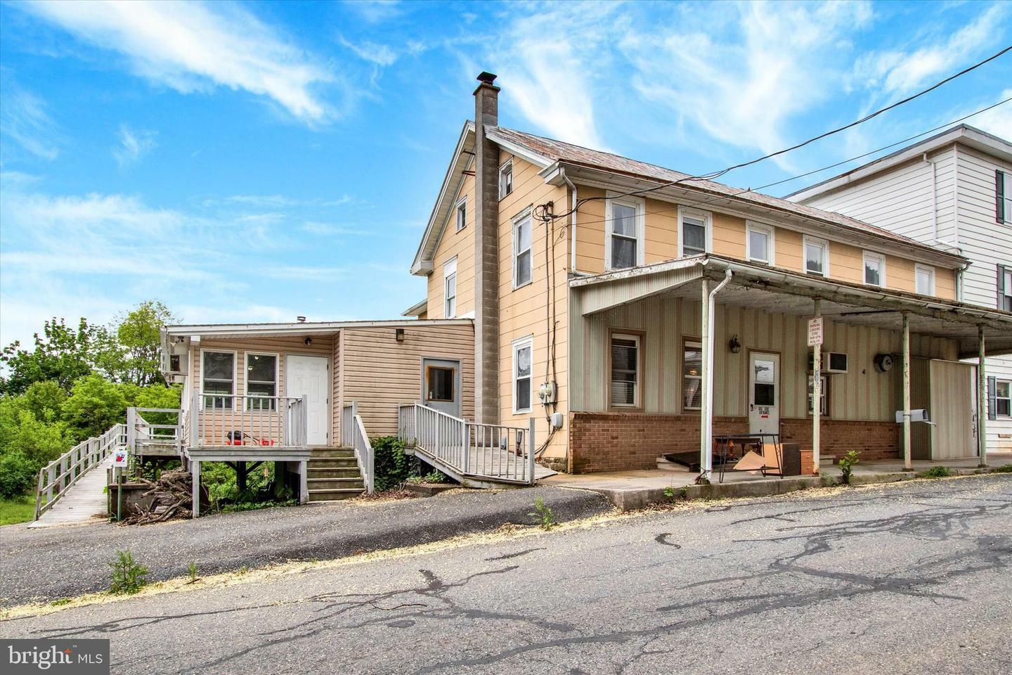Property Photo: 166 Tulpehocken Street PA 19506