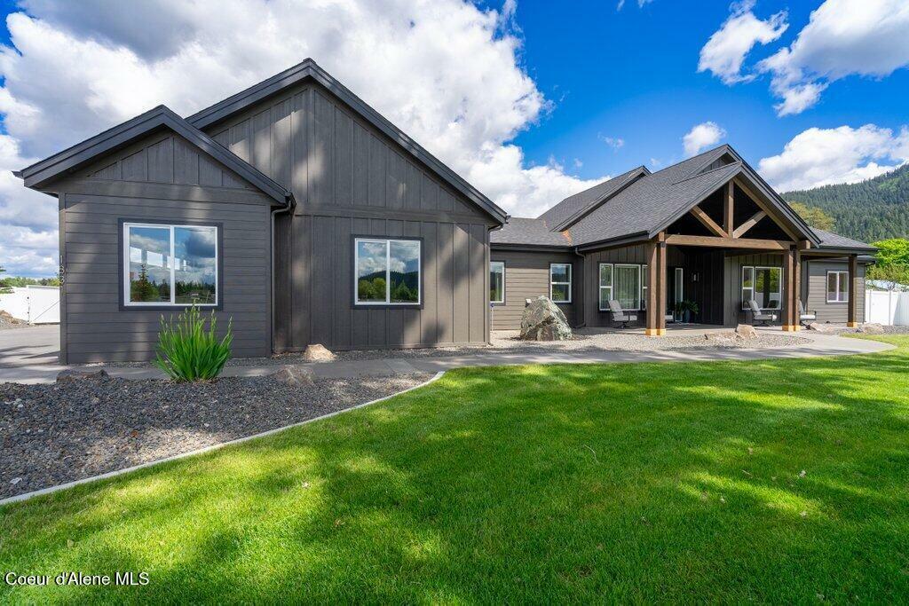 Property Photo: 1831 E Dalton Ave ID 83815
