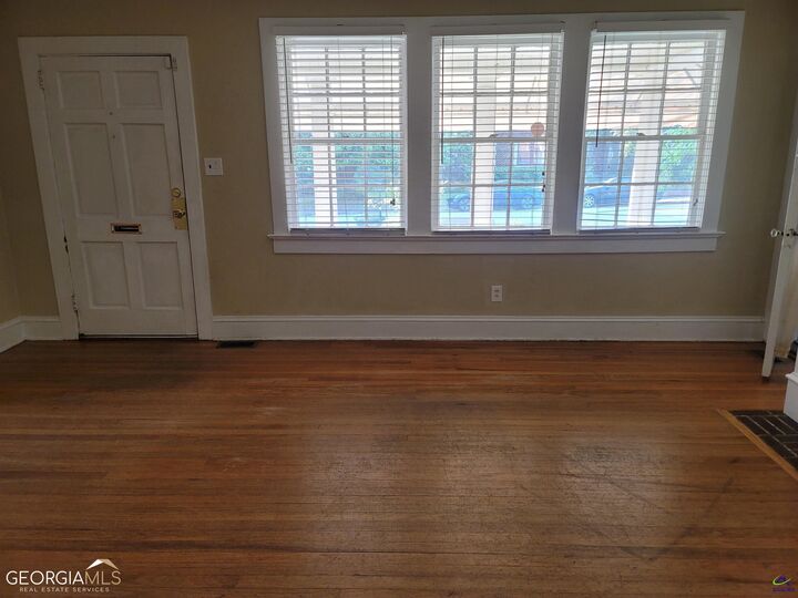 Property Photo: 156 Florida Avenue GA 31204