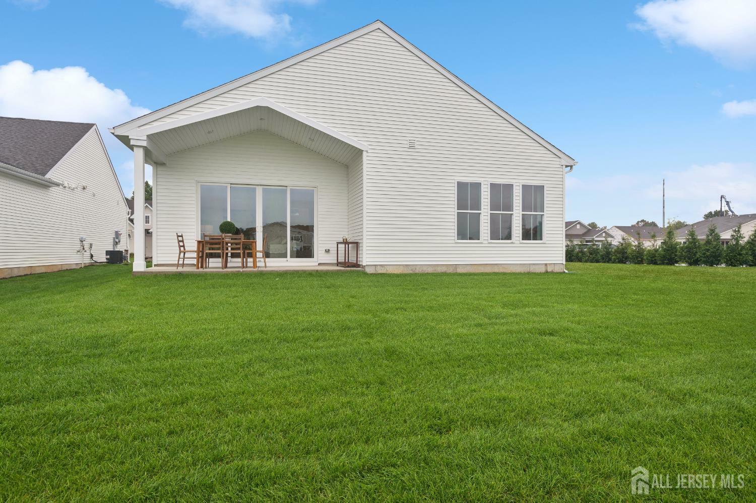 Property Photo: 27 Brewer Way 39 NJ 08536
