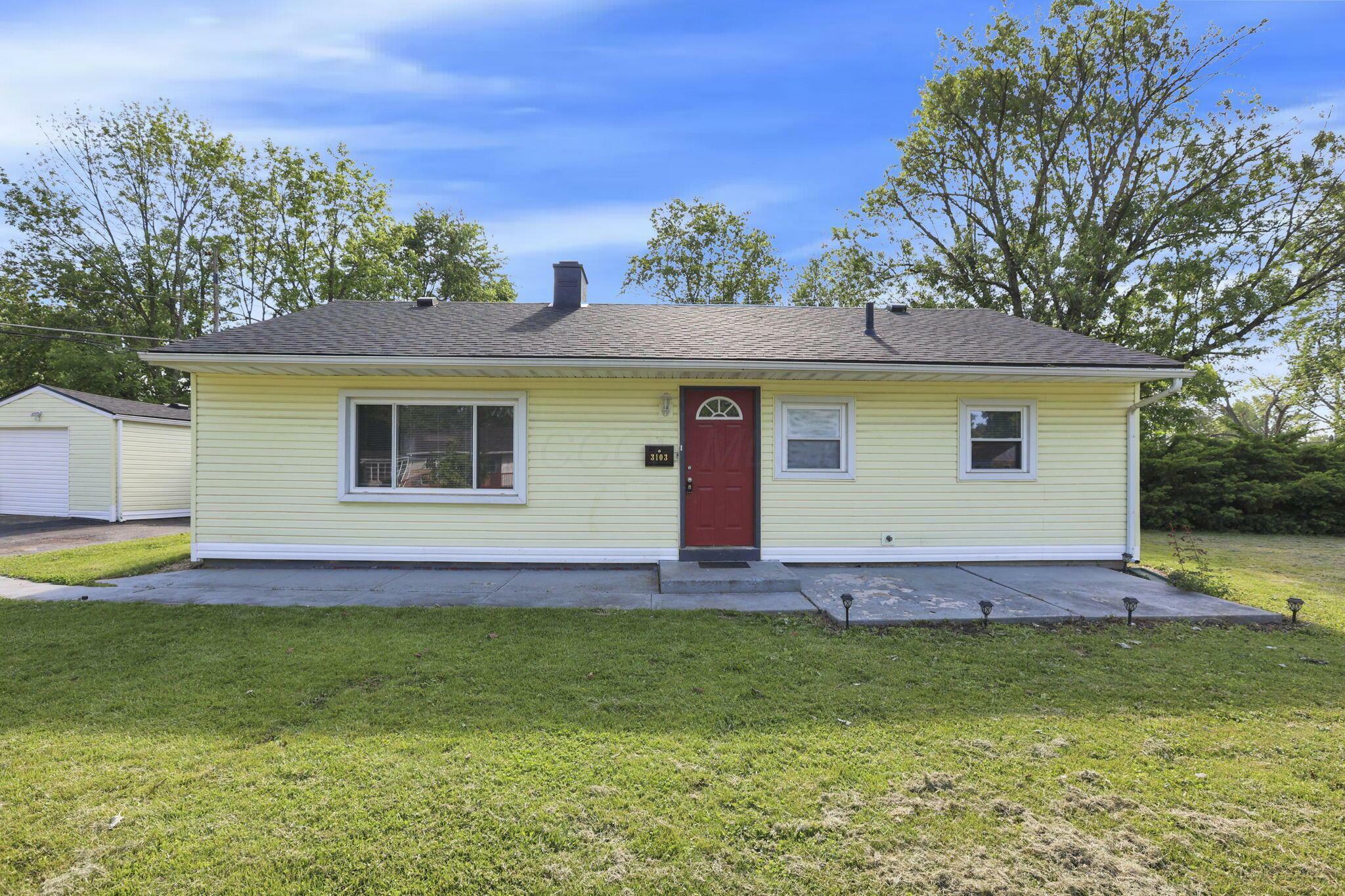 Property Photo: 3103 Astor Avenue OH 43227