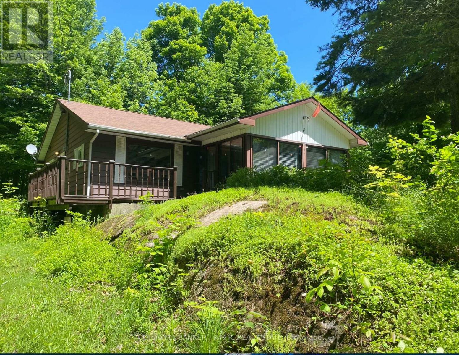 Property Photo: 3493 Southwood Beach Boulevard ON L0K 2B0