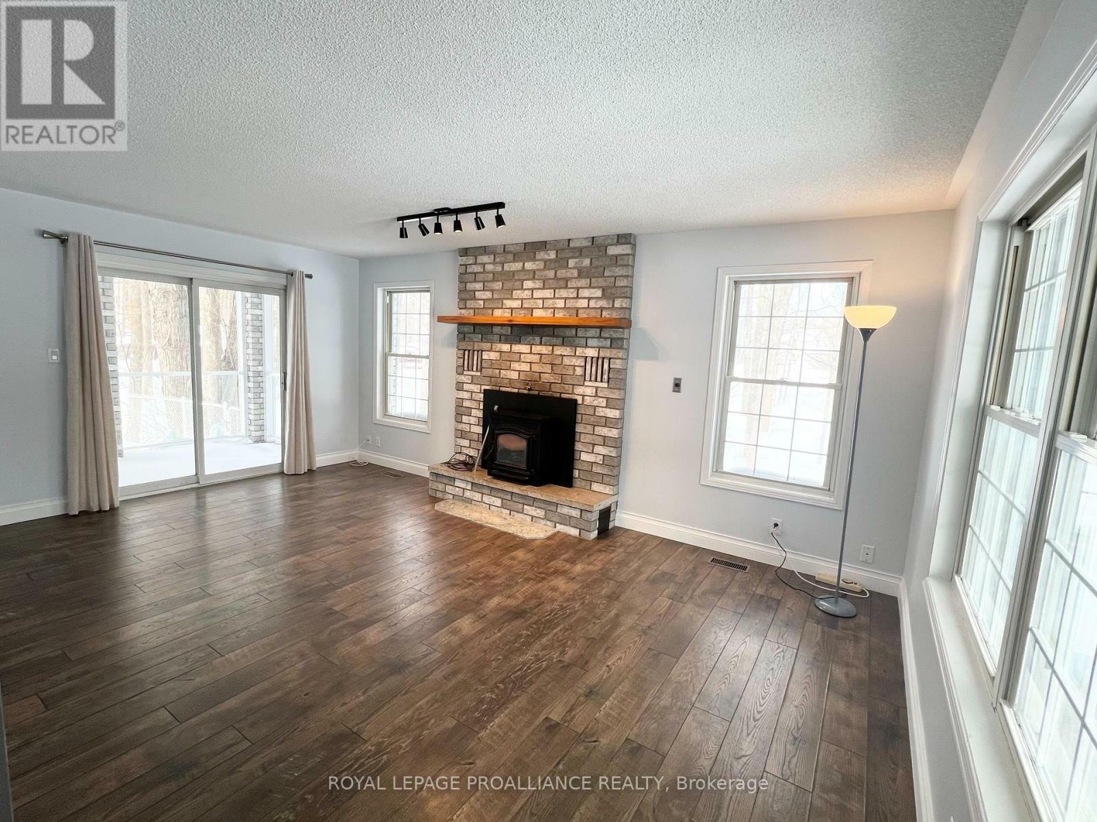Property Photo:  26 Smith Road  ON K0K 2B0 