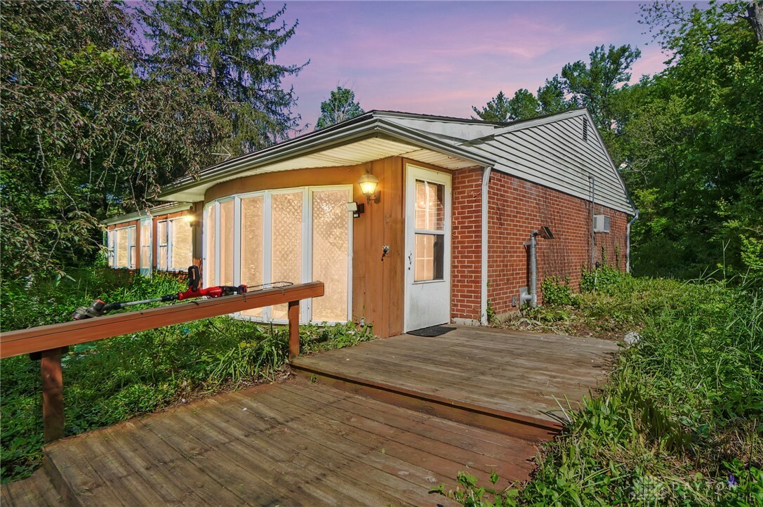 Property Photo:  3620 Old Winchester Trail  OH 45385 
