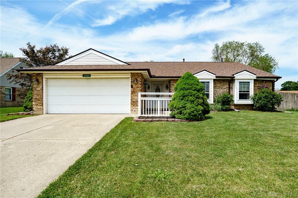 Property Photo: 5909 Timbergate Trail OH 45424
