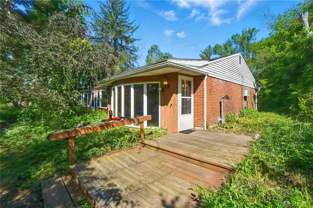 Property Photo: 3620 Old Winchester Trail OH 45385
