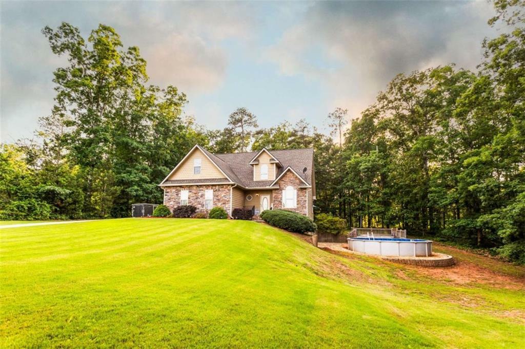 Property Photo: 200 Scouts Ridge Drive GA 30016
