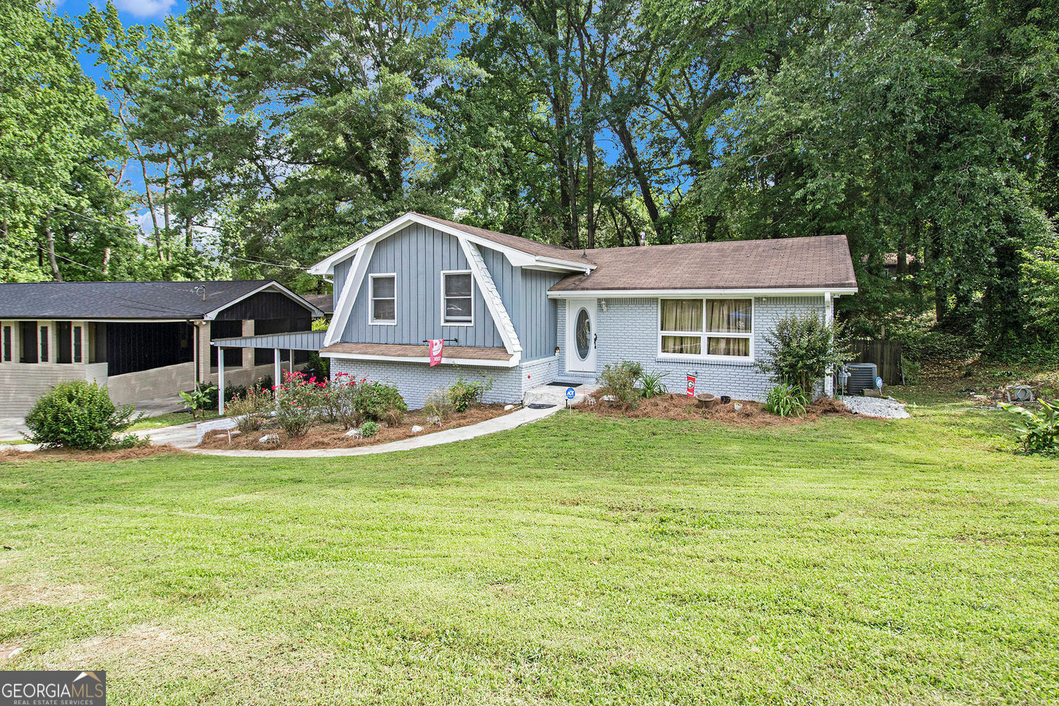 Property Photo: 2950 Springfield Court SW GA 30349