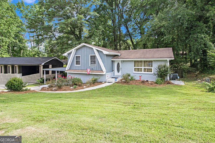 Property Photo: 2950 Springfield Court SW GA 30349