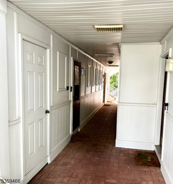 Property Photo: 183 Lindsey Ct 183 NJ 08823