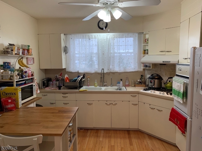 Property Photo: 1117 Mountain Ave NJ 07092