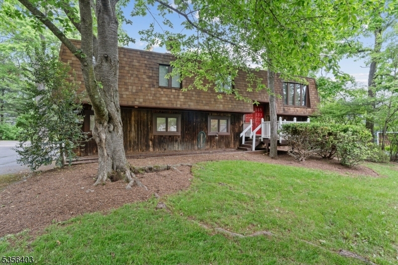 Property Photo: 87 Ivy Ln NJ 08807