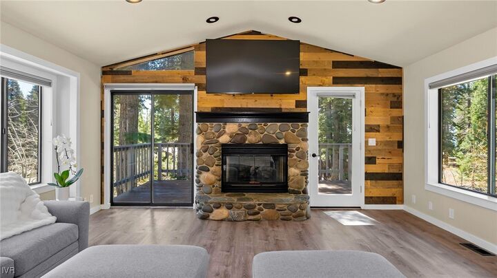 Property Photo: 655 Saddlehorn Drive NV 89451