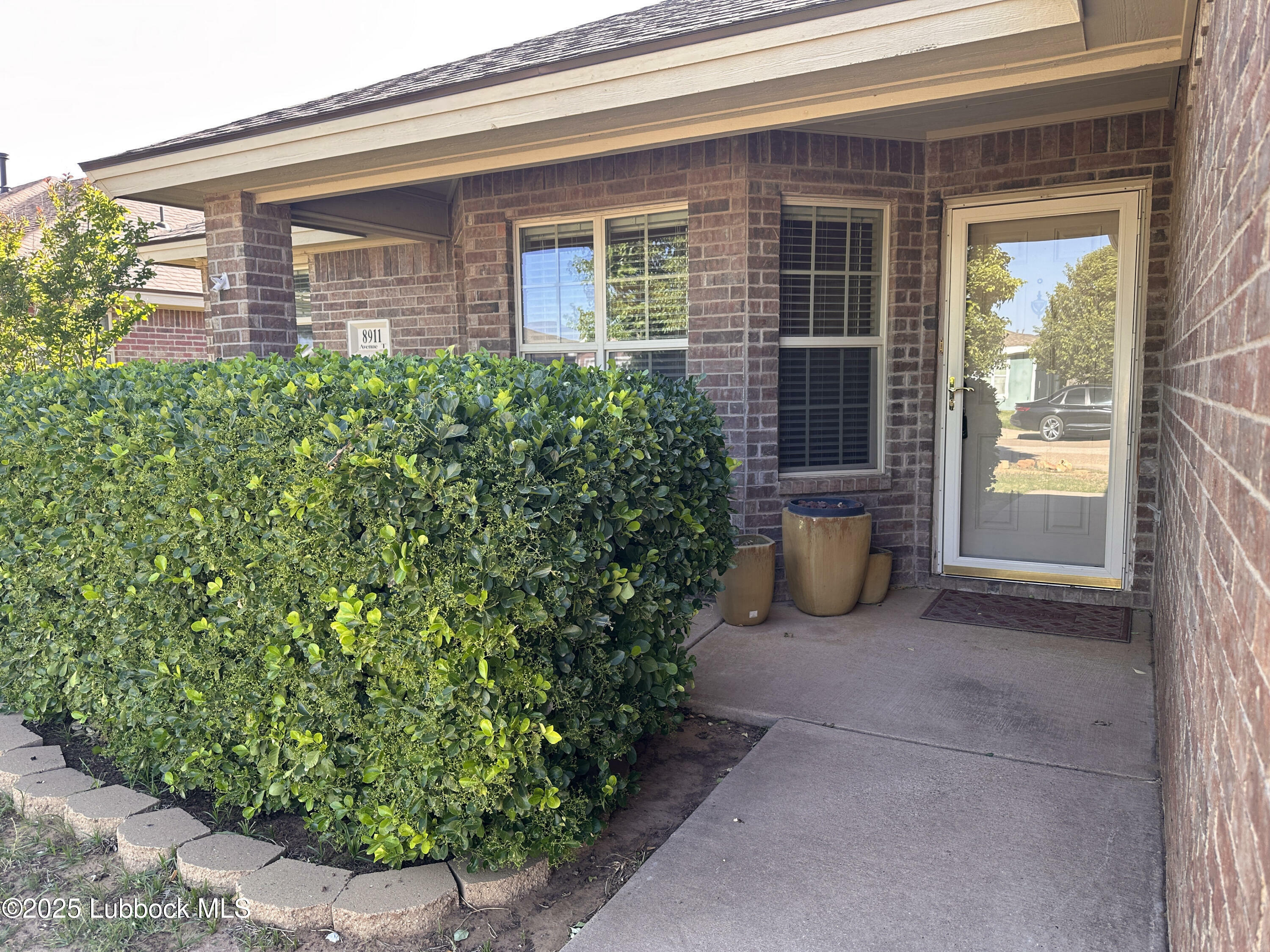 Property Photo: 8911 Avenue T TX 79423