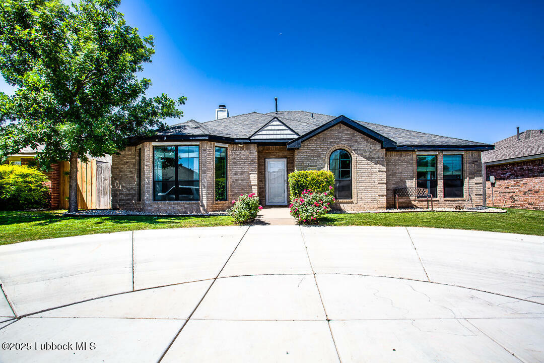 Property Photo: 1308 Nottingham Avenue TX 79382