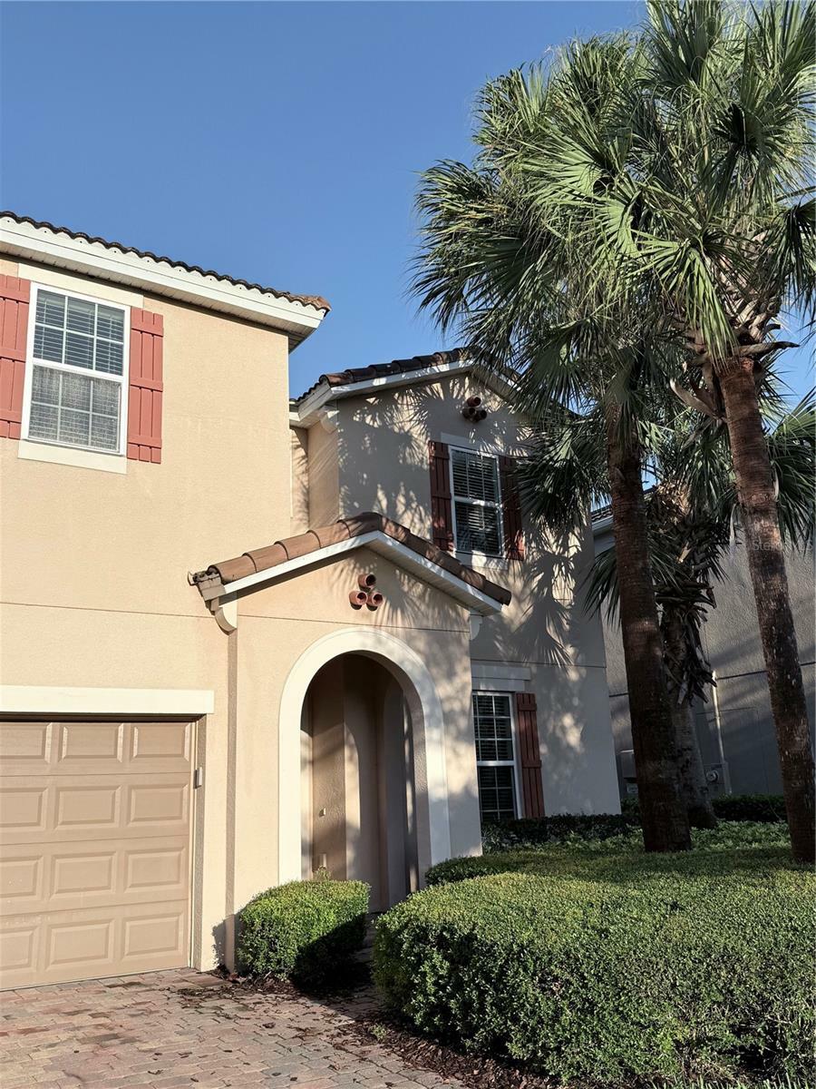 Property Photo: 11962 Autumn Fern Lane FL 32827