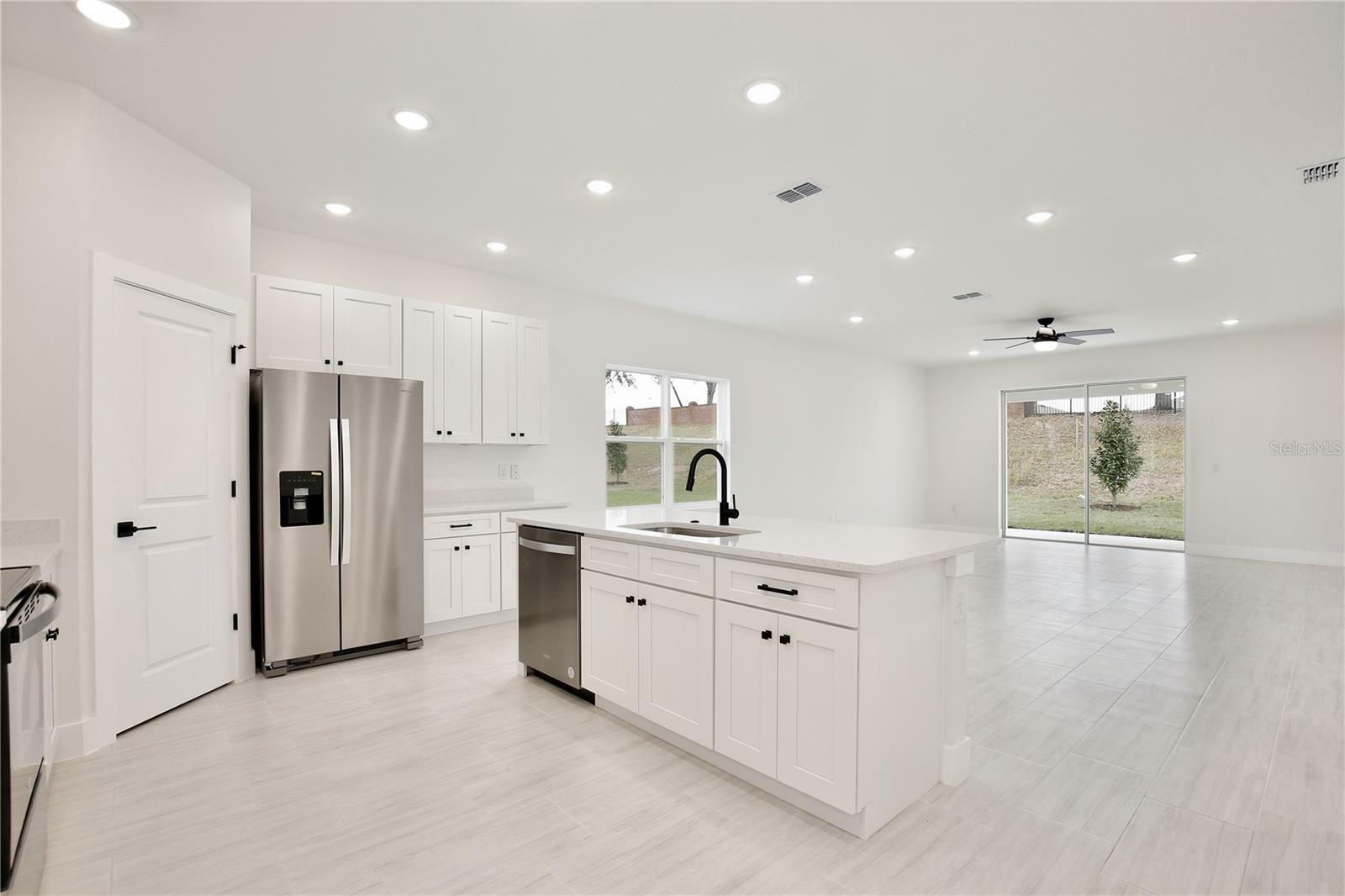 Property Photo:  1191 Stratton Avenue  FL 34736 