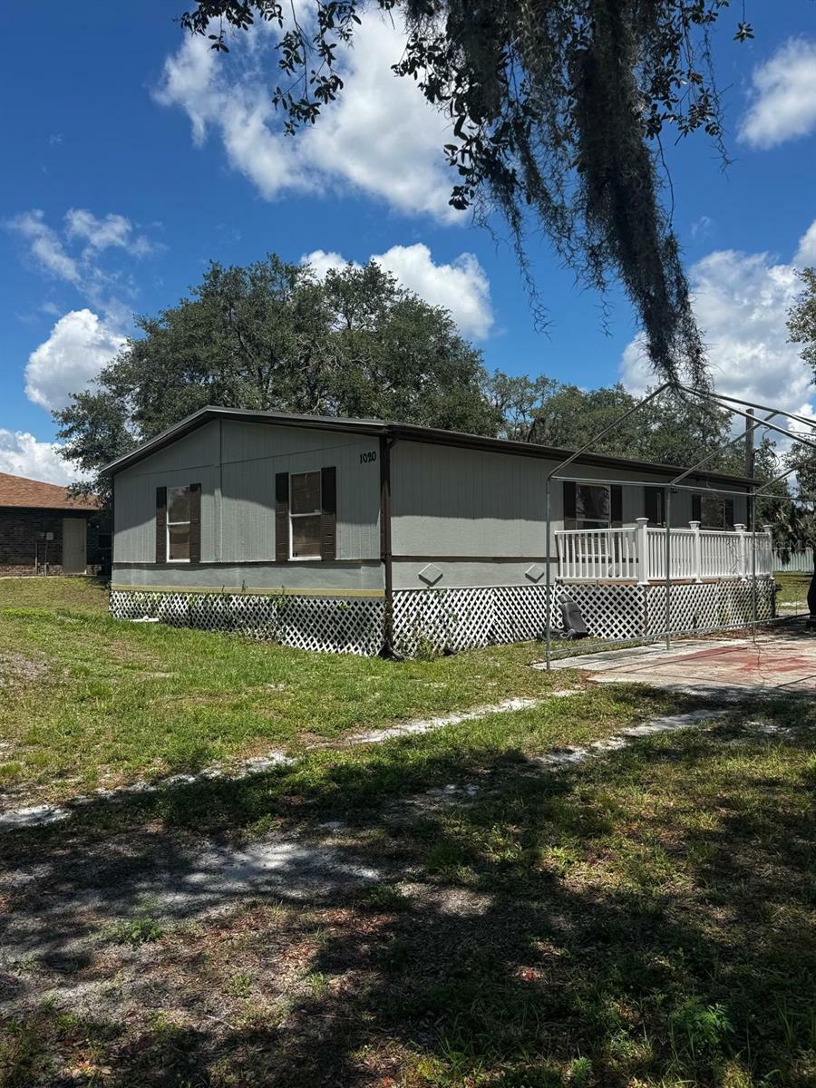 Property Photo: 1020 US Highway 98 W FL 33843