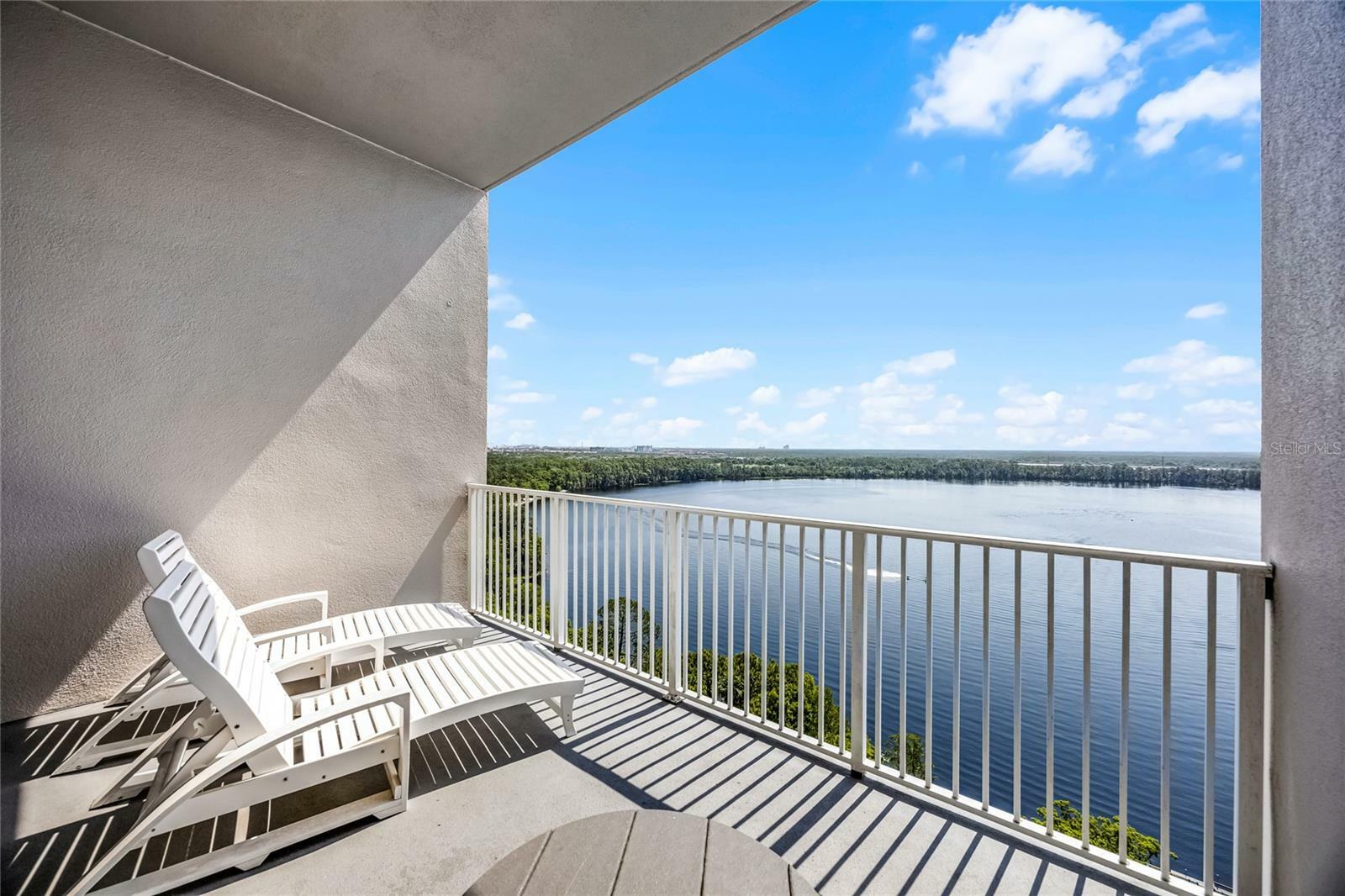 Property Photo: 13415 Blue Heron Beach Drive 1503 FL 32821