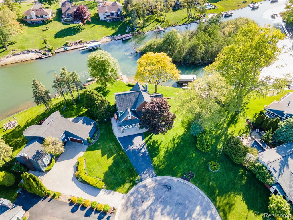 Property Photo: 1157 Arbroak Court MI 48362 2580