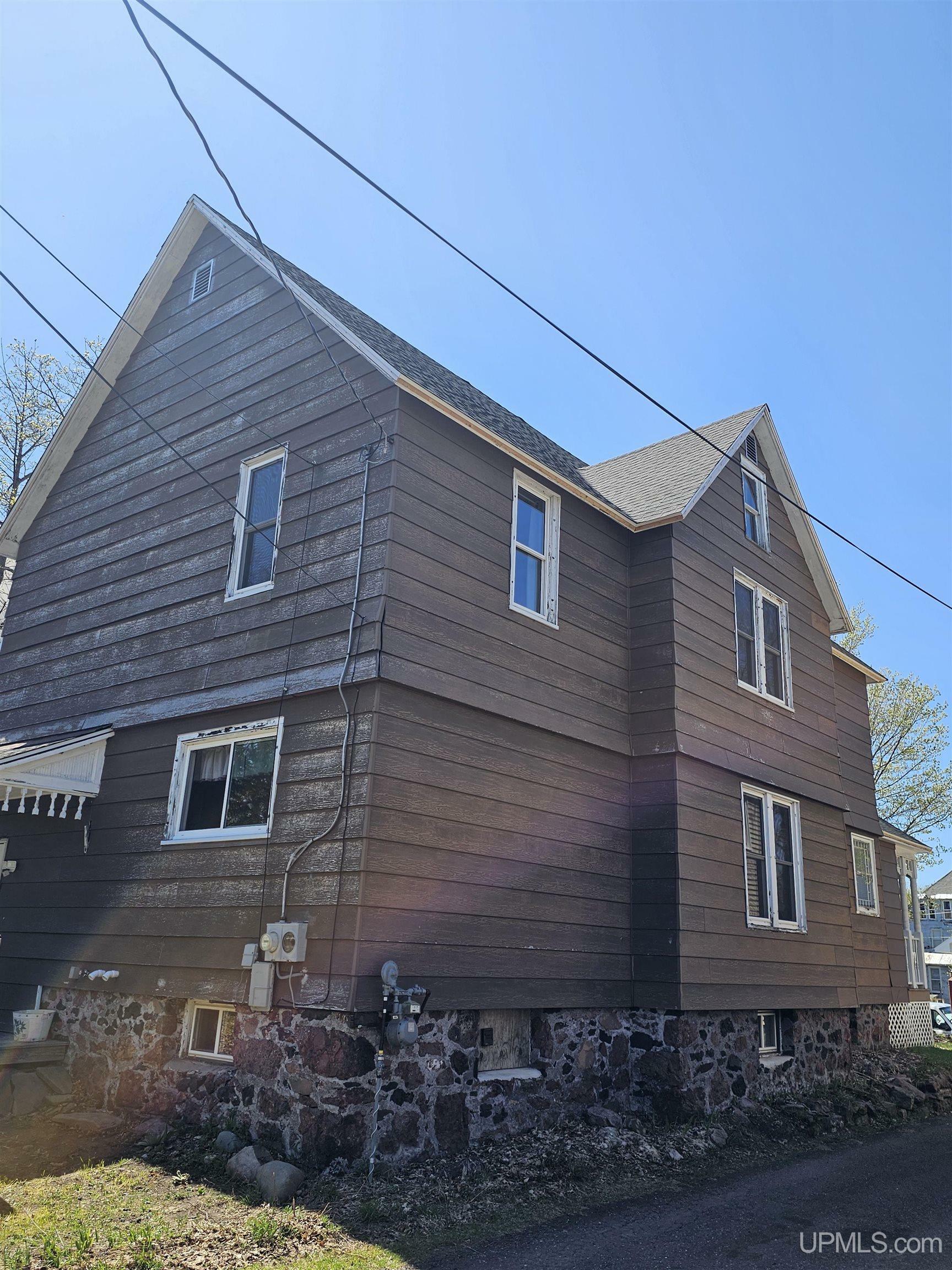 Property Photo: 120 N Pewabic Street MI 49913