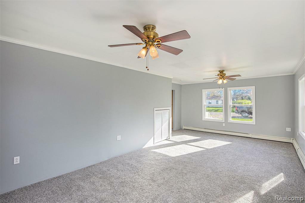 Property Photo: 3714 Gainesborough Drive MI 48359 1617