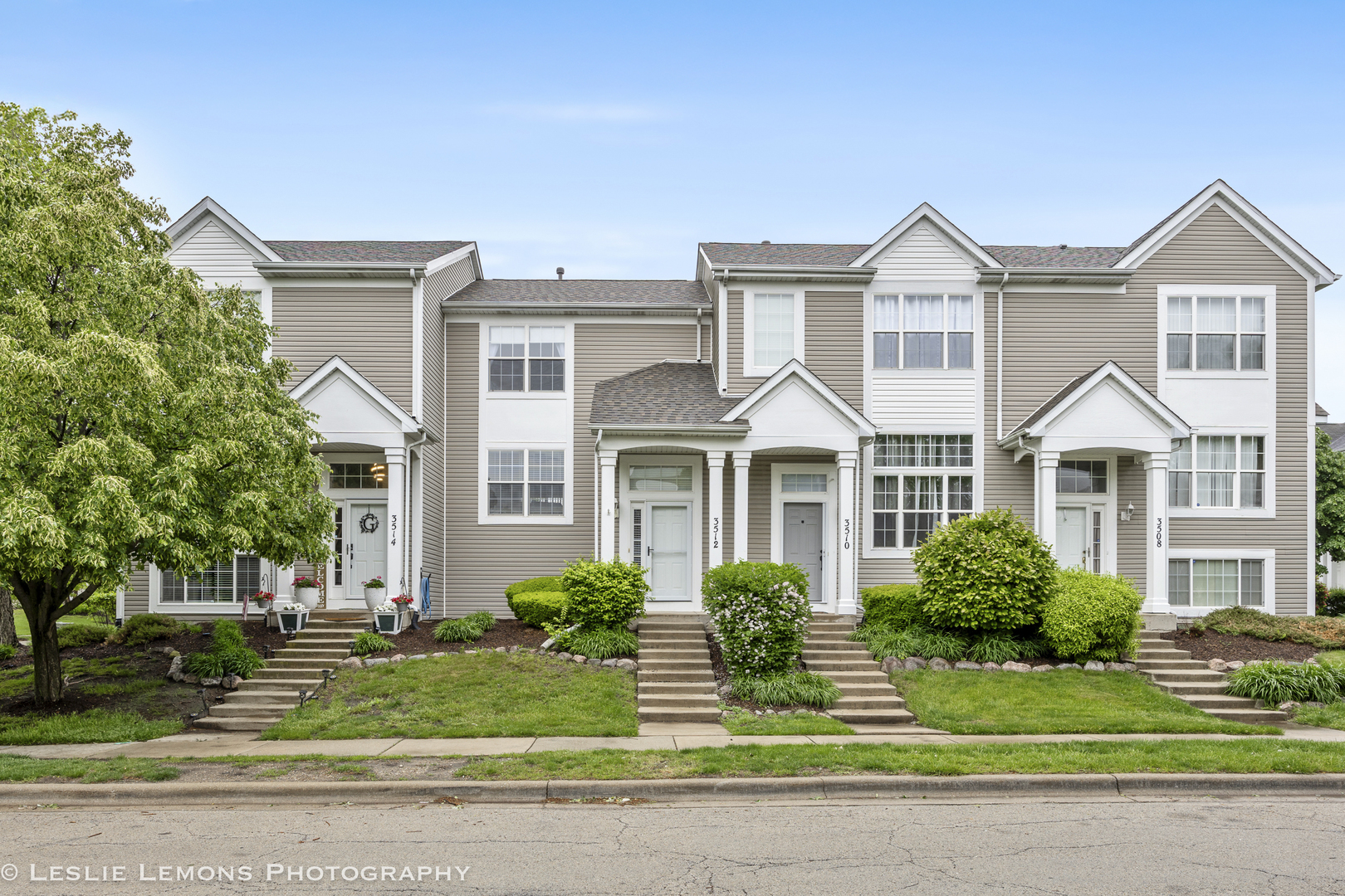 Property Photo: 3512 Meadow Lily Drive IL 60431