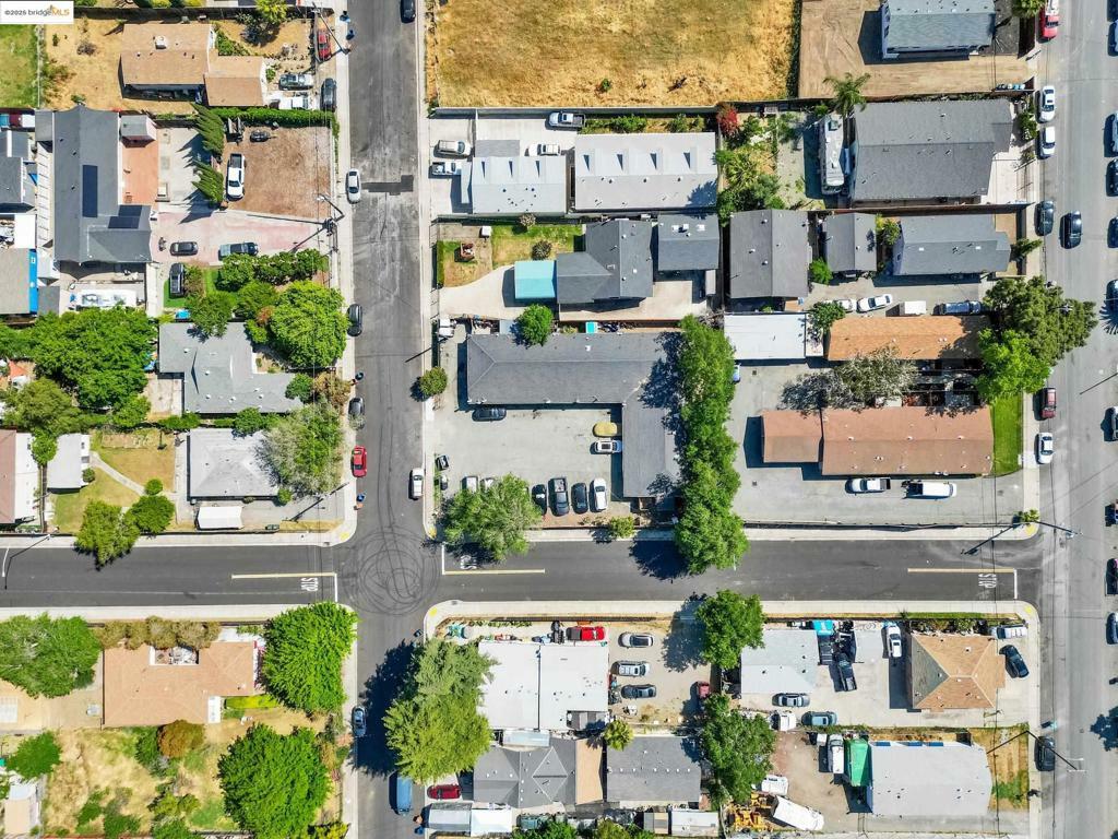 Property Photo: 41 Solano Ave CA 94565