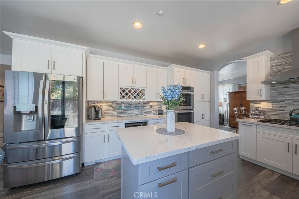 Property Photo: 429 Tudor Way CA 93906