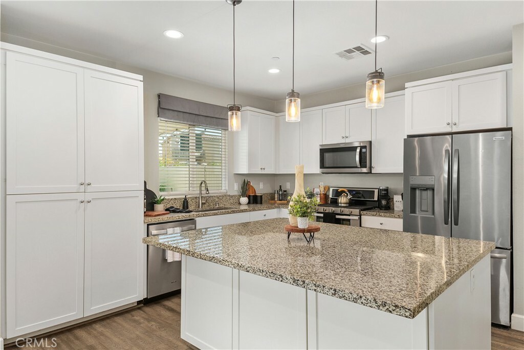 Property Photo: 30589 Ticonderoga Court CA 92563