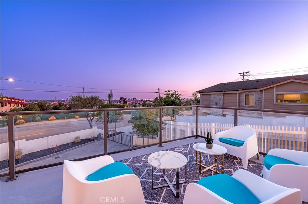 Property Photo: 2799 E 21st Street CA 90755