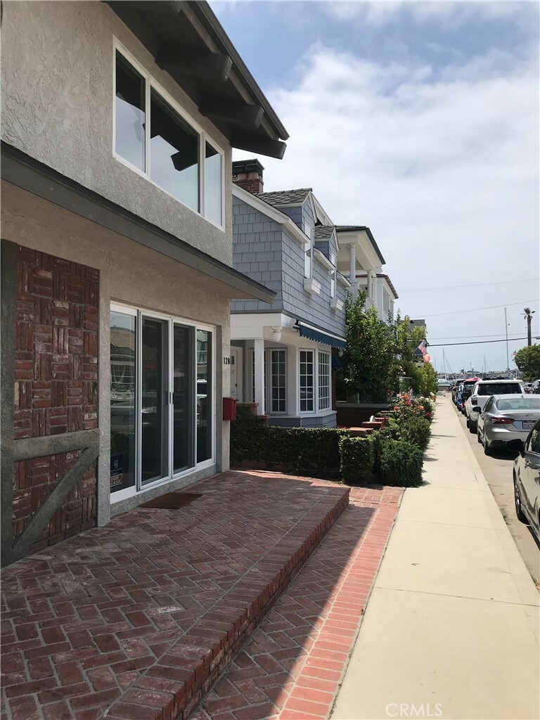 Property Photo: 120 Diamond Avenue CA 92662