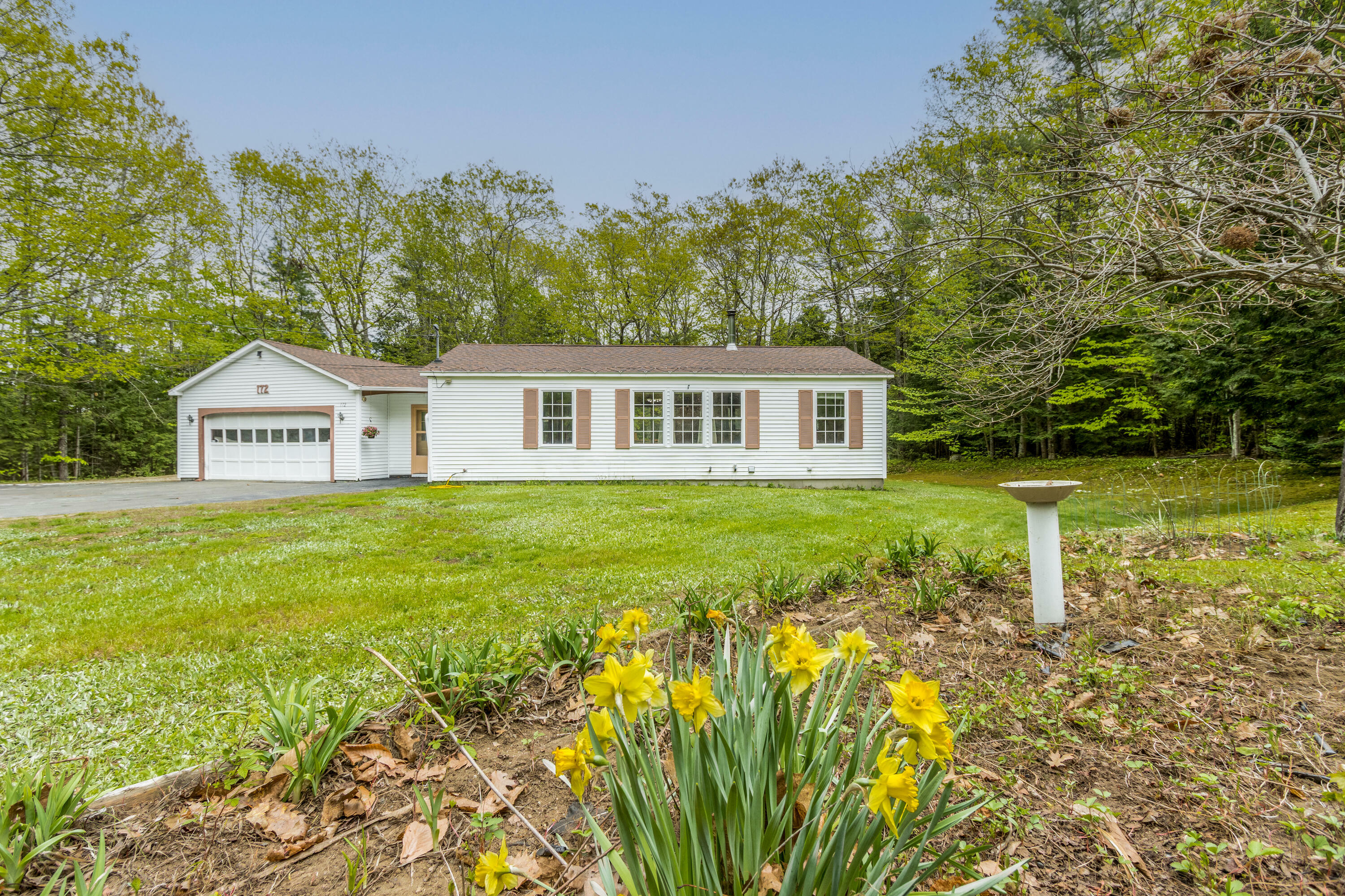 Property Photo: 172 Mayall Road ME 04039