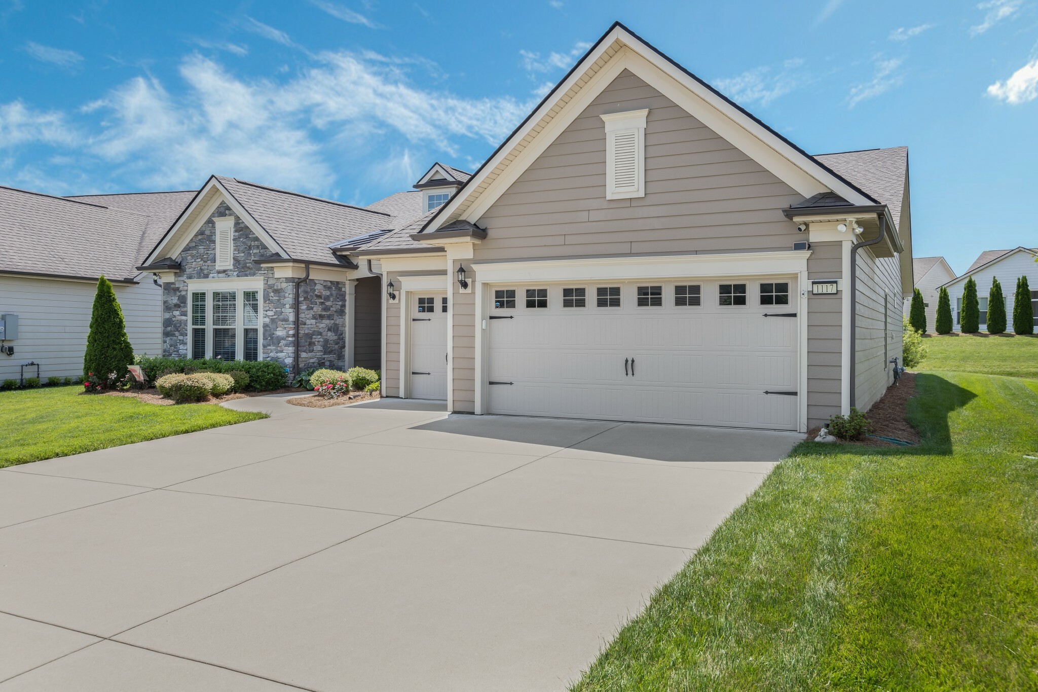 Property Photo: 1117 Davidson Walk TN 37174