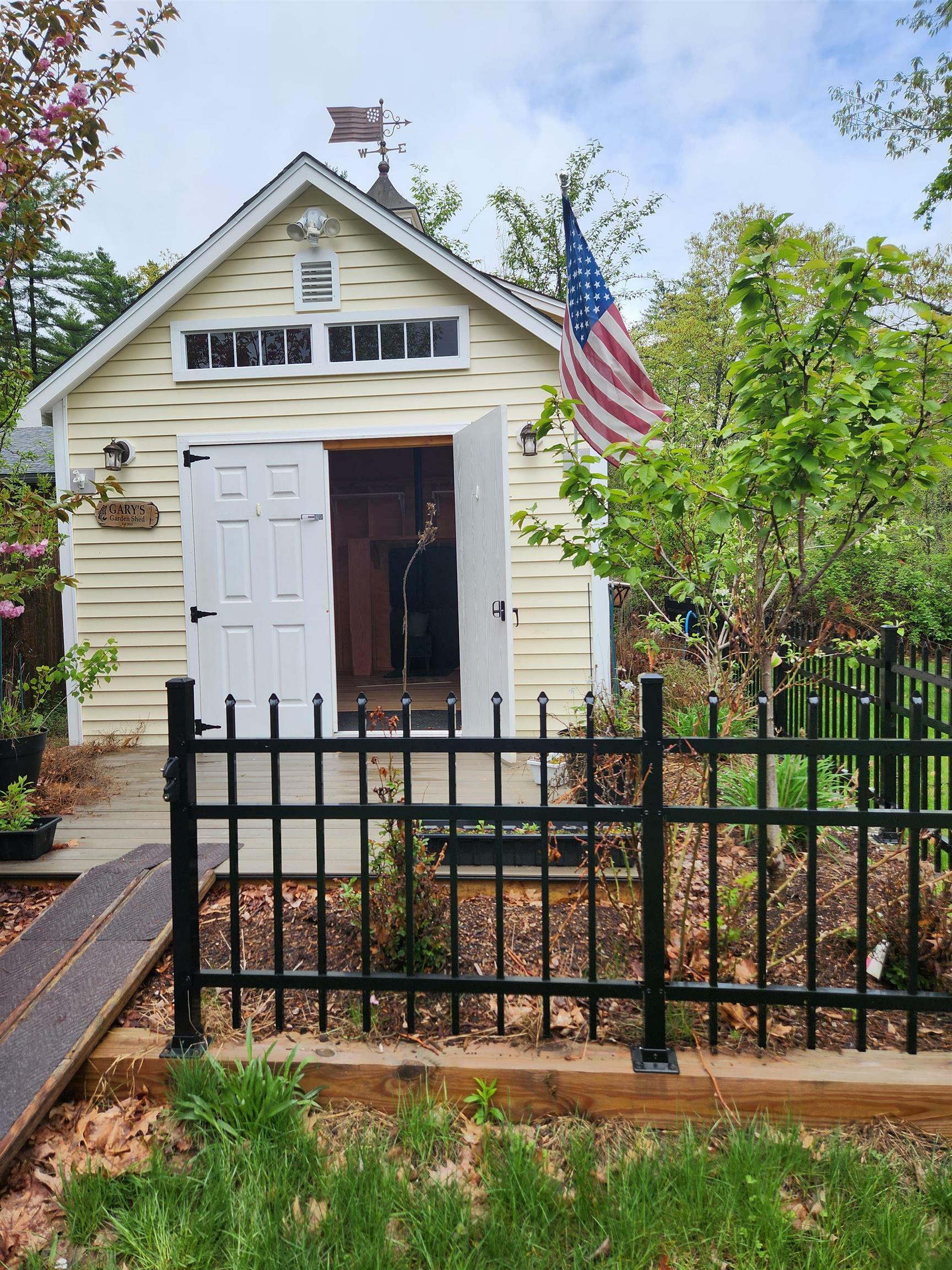 Property Photo: 5 Woodbury Street NH 03431