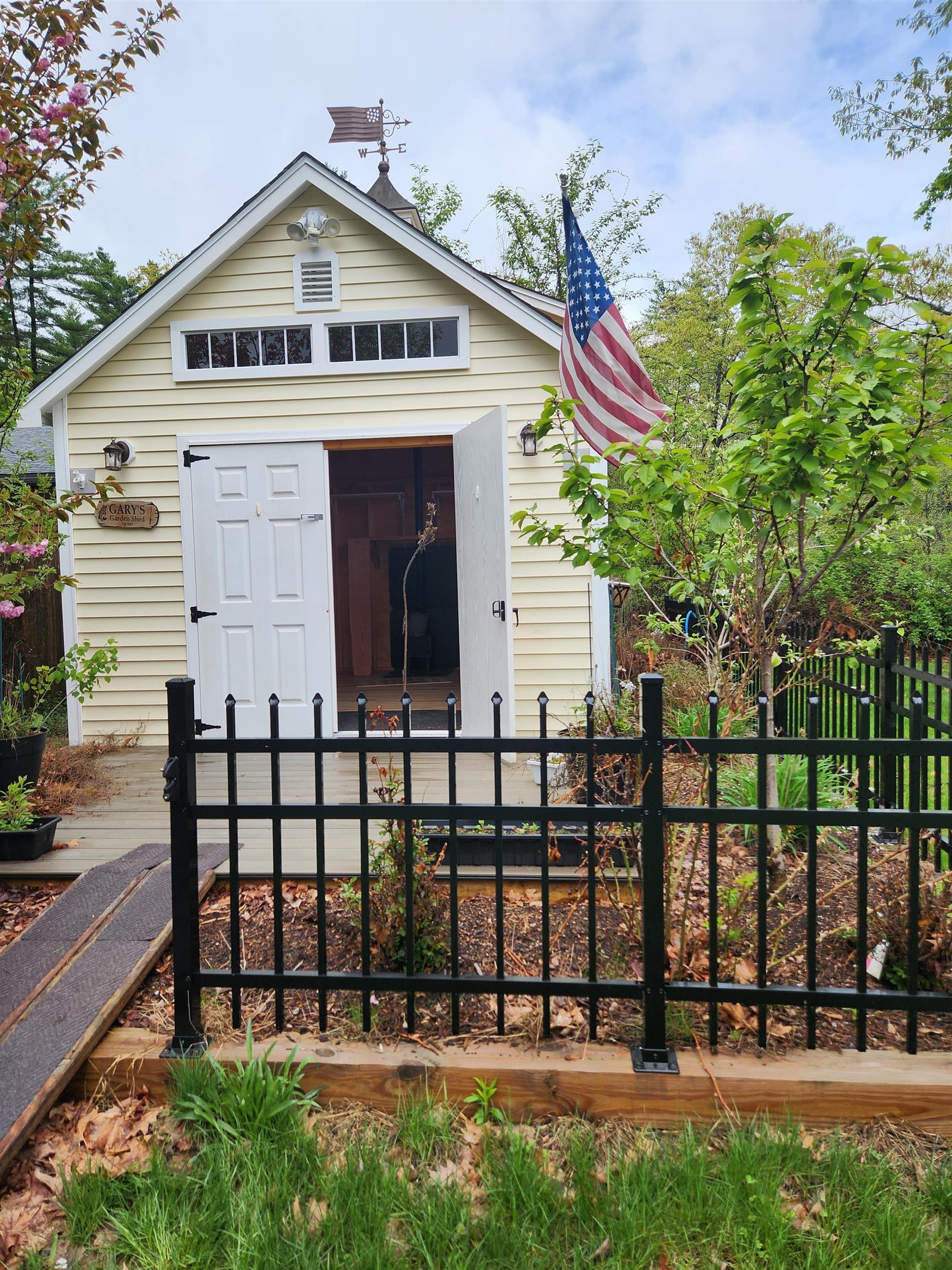 Property Photo: 5 Woodbury Street NH 03431