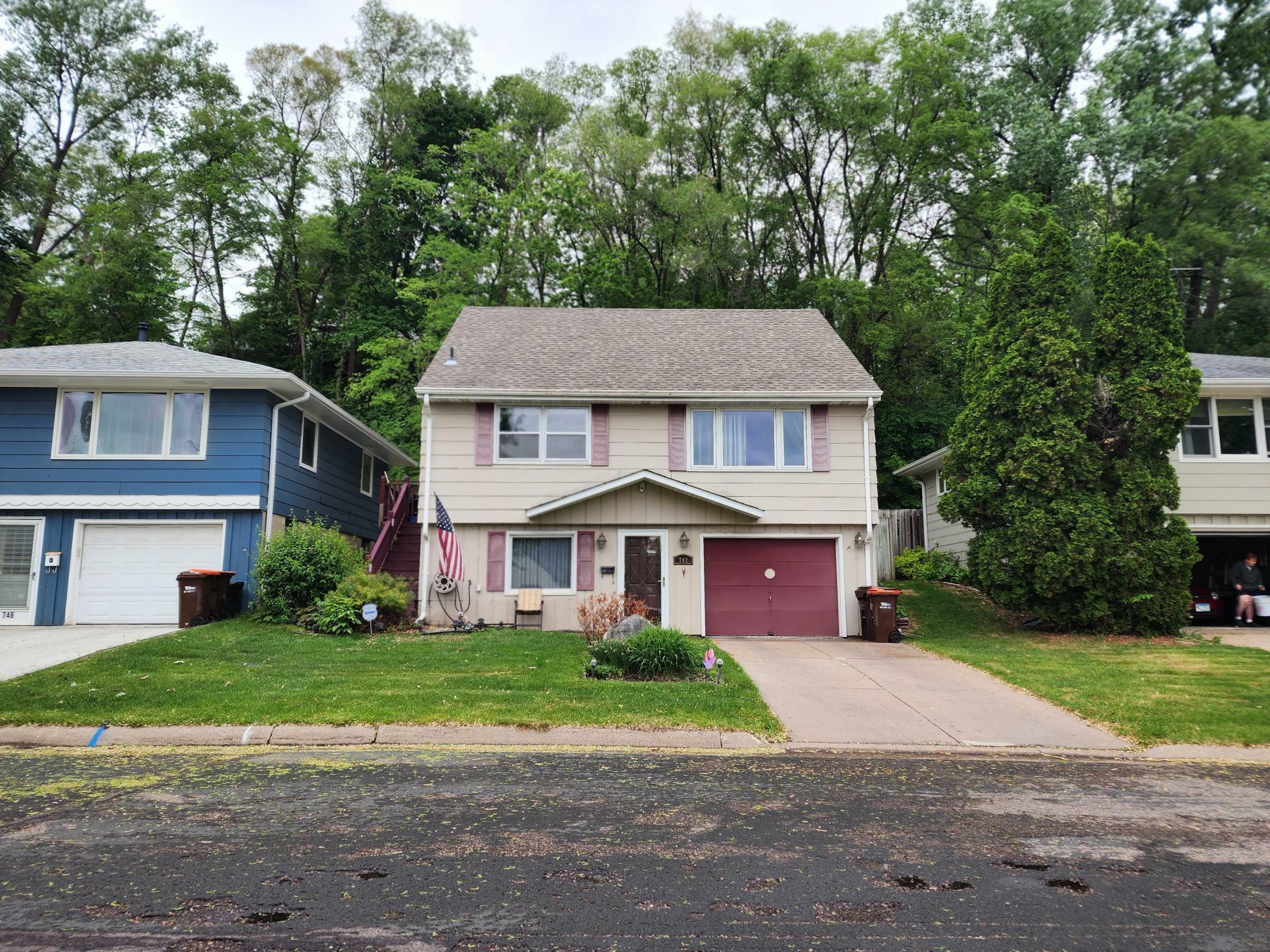 Property Photo: 742 8th Avenue S MN 55075
