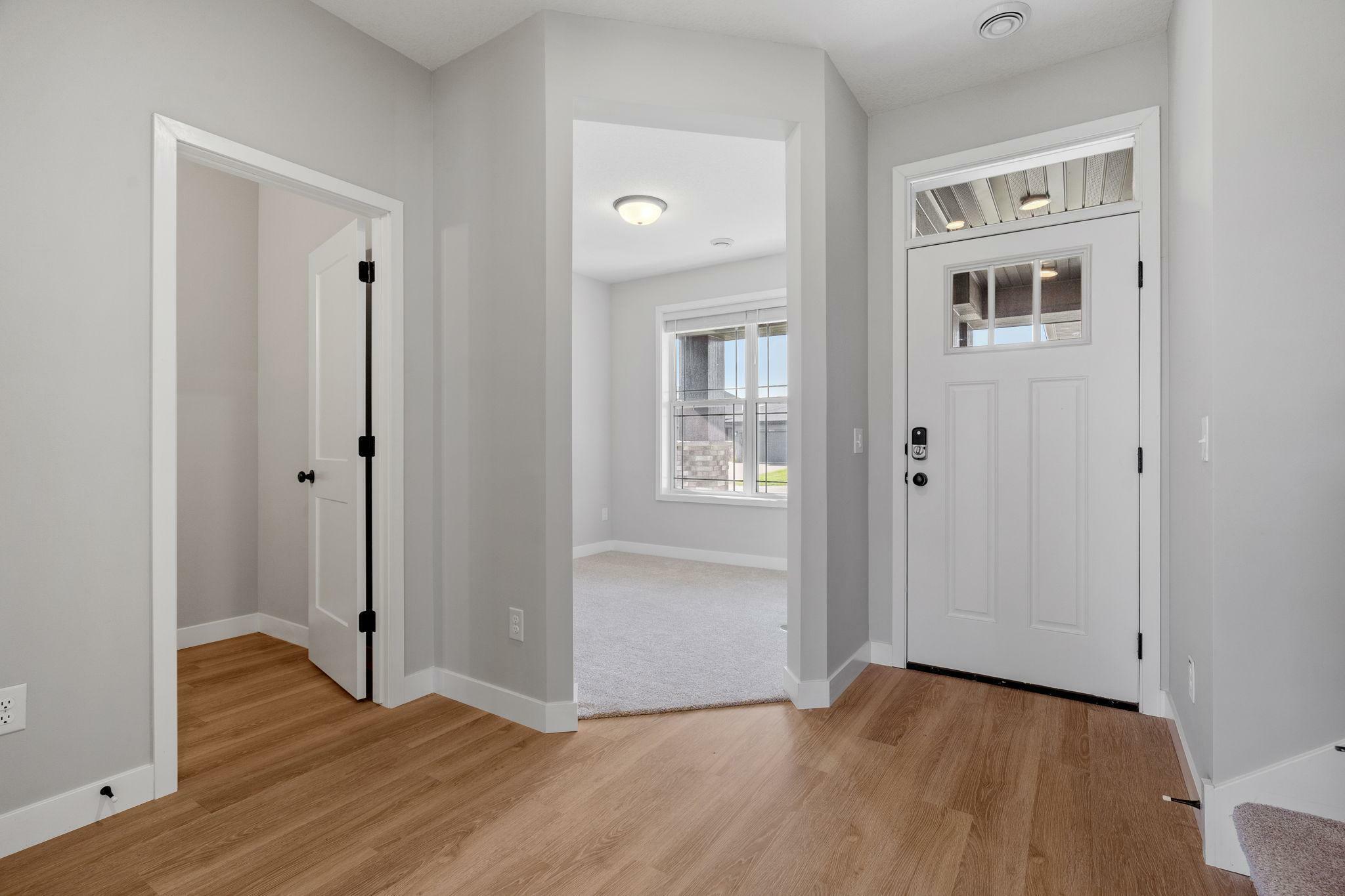 Property Photo:  5395 Robinwood Court  MN 55318 