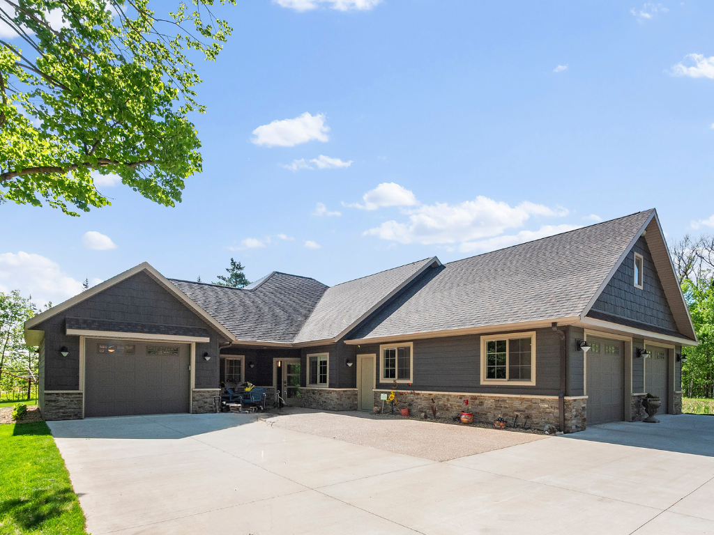 Property Photo:  491 Old Glory Drive NE  MN 56308 