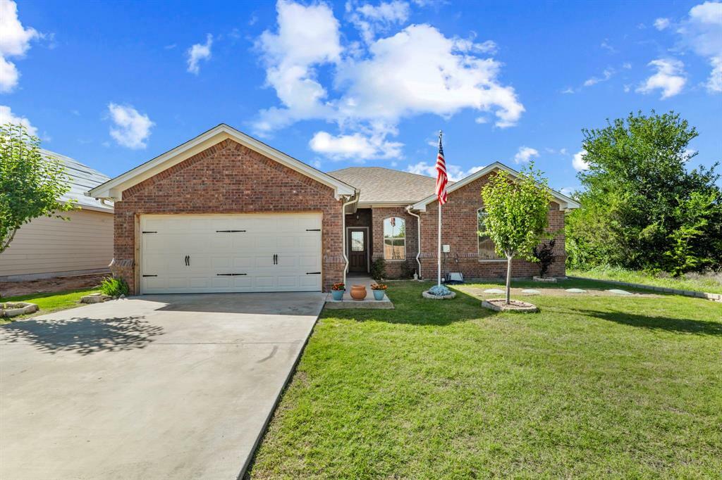 2304 Forest Hill Lane  Granbury TX 76048 photo