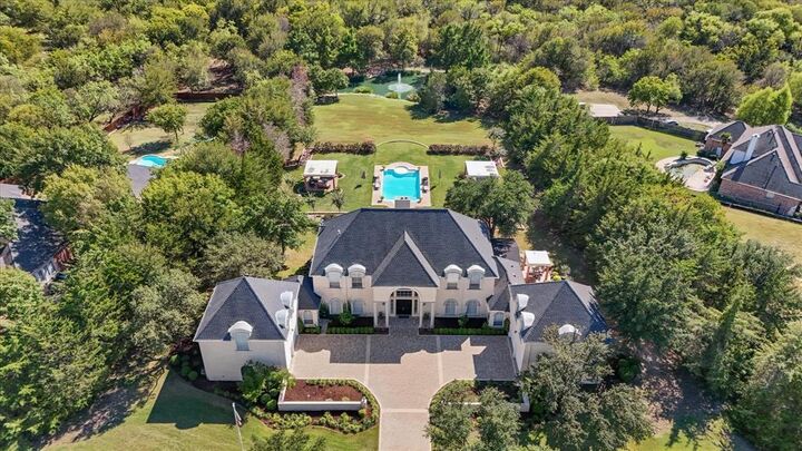 Property Photo: 2844 Eden Drive TX 75104