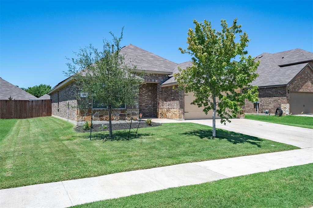 Property Photo: 397 War Emblem Lane TX 75165